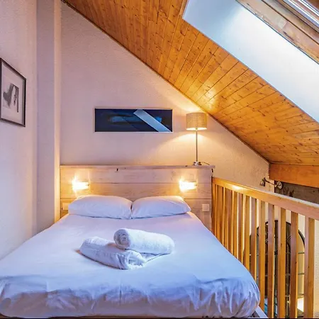 Chamour - A Duplex With Mont-blanc View * Chamonix