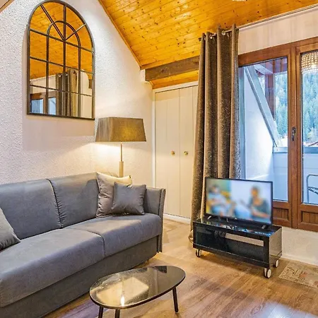 Chamour - A Duplex With Mont-blanc View Chamonix