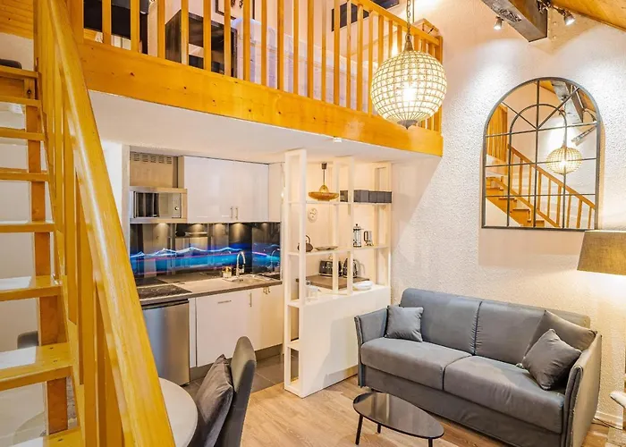 Chamour - A Duplex With Mont-blanc View *