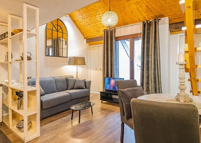 Chamour - A Duplex With Mont-blanc View * Chamonix