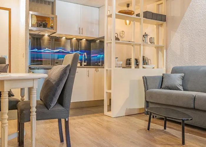 Appartement Chamour - A Duplex With Mont-blanc View *